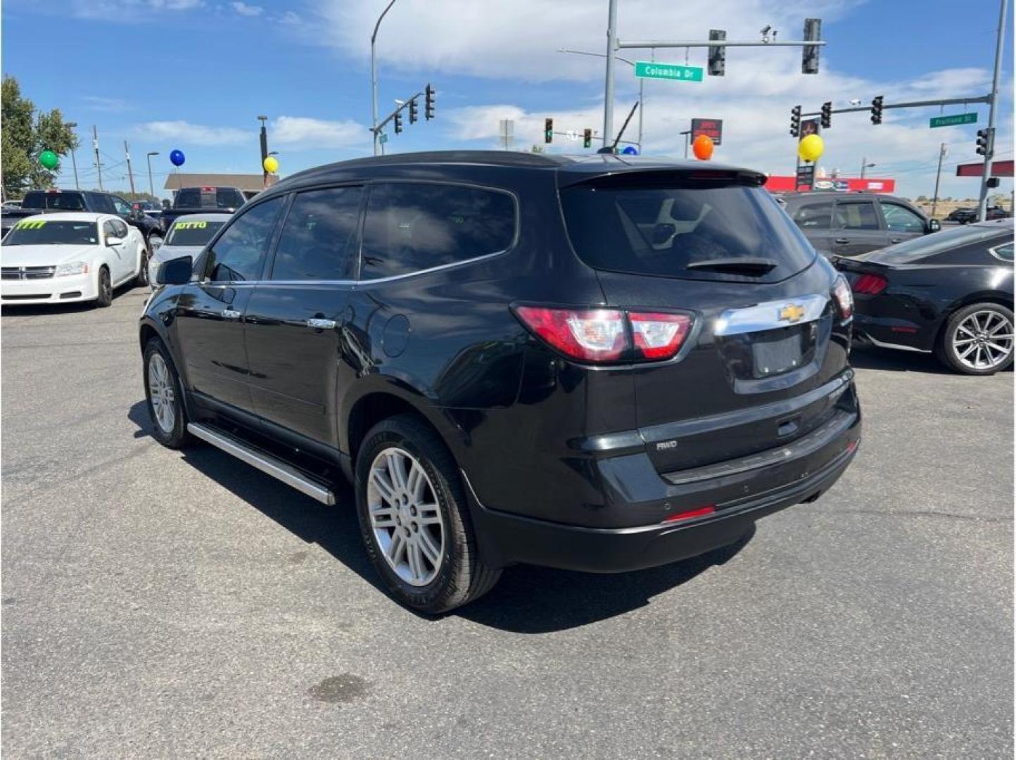 2015 No Color /No Color Chevrolet Traverse (1GNKVGKD5FJ) with an V6, 3.6 Liter engine, Automatic, 6-Spd transmission, located at 607 W Columbia Drive, Kennewick, WA, 99336, (509) 987-1069, 46.216743, -119.126404 - Photo#6