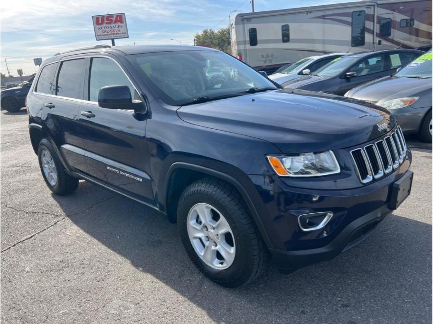 2015 Blue /No Color Jeep Grand Cherokee (1C4RJEAG5FG) with an V6, Flex Fuel, 3.6 Liter engine, Automatic, 8-Spd transmission, located at 607 W Columbia Drive, Kennewick, WA, 99336, (509) 987-1069, 46.216743, -119.126404 - Photo#6