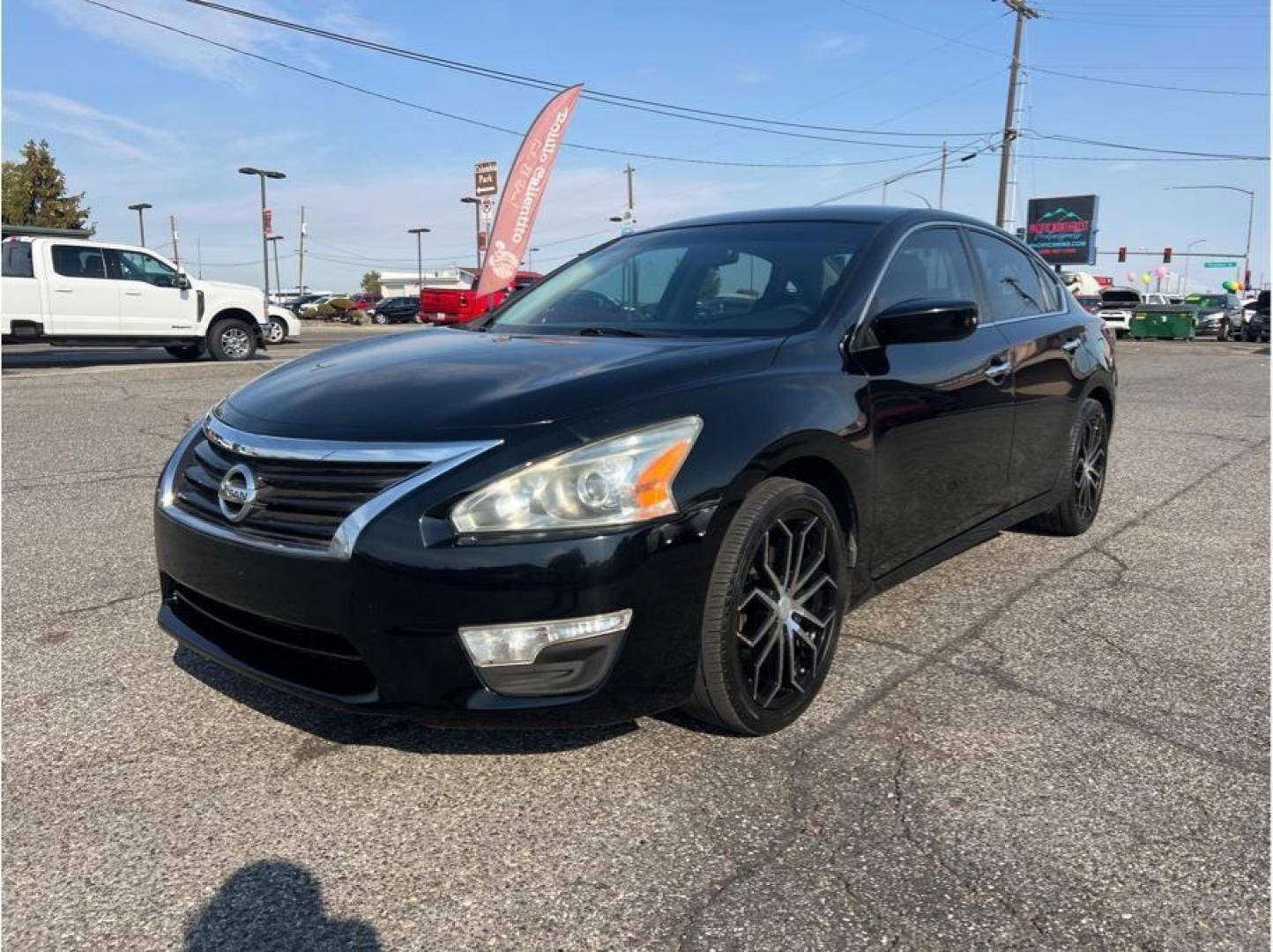 2014 Black /No Color Nissan Altima (1N4AL3AP5EC) with an 4-Cyl, 2.5 Liter engine, Automatic, Xtronic CVT transmission, located at 607 W Columbia Drive, Kennewick, WA, 99336, (509) 987-1069, 46.216743, -119.126404 - Photo#0