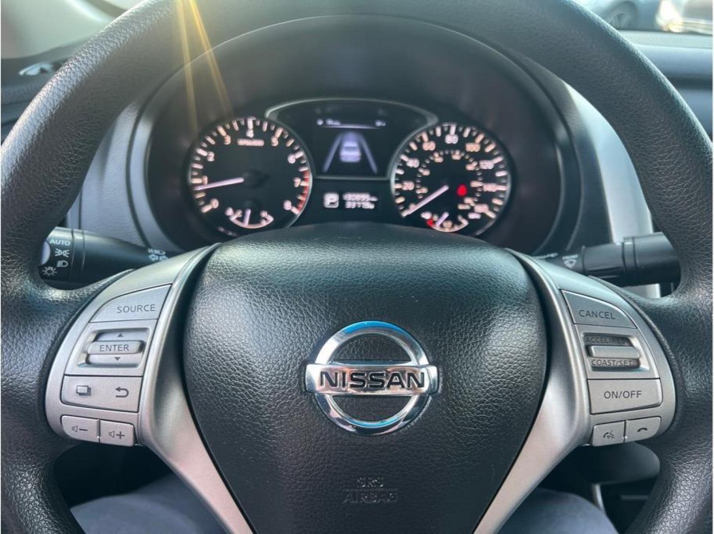 2014 Black /No Color Nissan Altima (1N4AL3AP5EC) with an 4-Cyl, 2.5 Liter engine, Automatic, Xtronic CVT transmission, located at 607 W Columbia Drive, Kennewick, WA, 99336, (509) 987-1069, 46.216743, -119.126404 - Photo#13