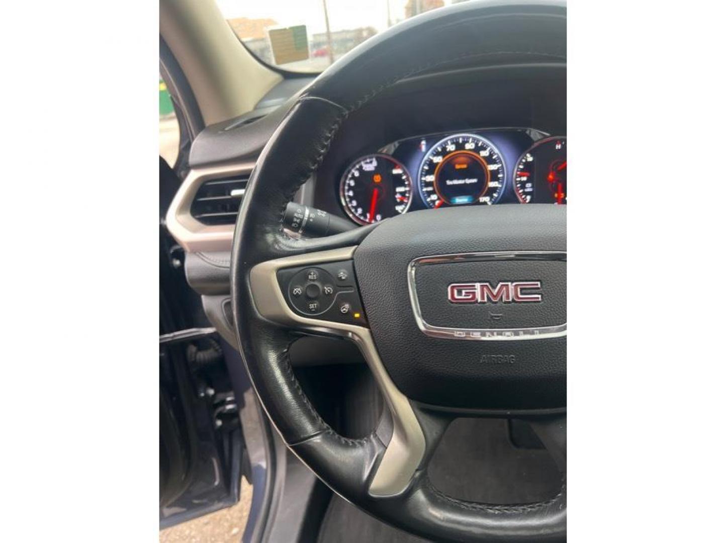 2018 Blue /No Color GMC Acadia (1GKKNXLS4JZ) with an V6, 3.6 Liter engine, Automatic, 6-Spd transmission, located at 607 W Columbia Drive, Kennewick, WA, 99336, (509) 987-1069, 46.216743, -119.126404 - Photo#16