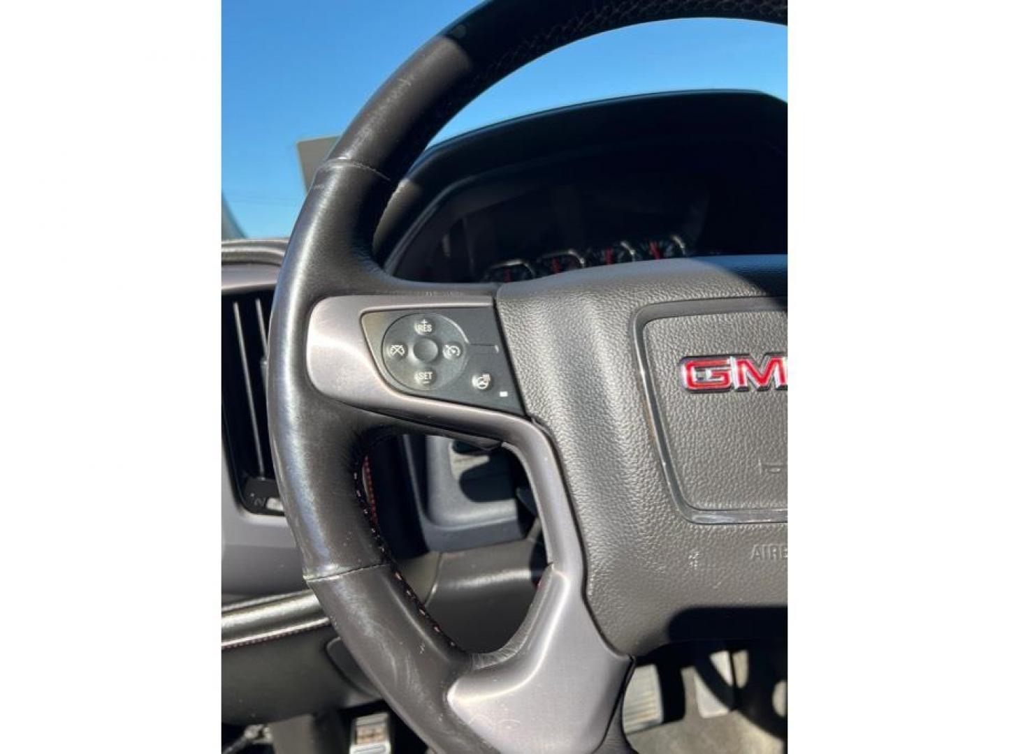 2015 Black /No Color GMC Sierra 1500 Double Cab (1GTV2VEC9FZ) with an V8, EcoTec3, 5.3L engine, Automatic, 6-Spd HD w/Overdrive transmission, located at 607 W Columbia Drive, Kennewick, WA, 99336, (509) 987-1069, 46.216743, -119.126404 - Photo#13