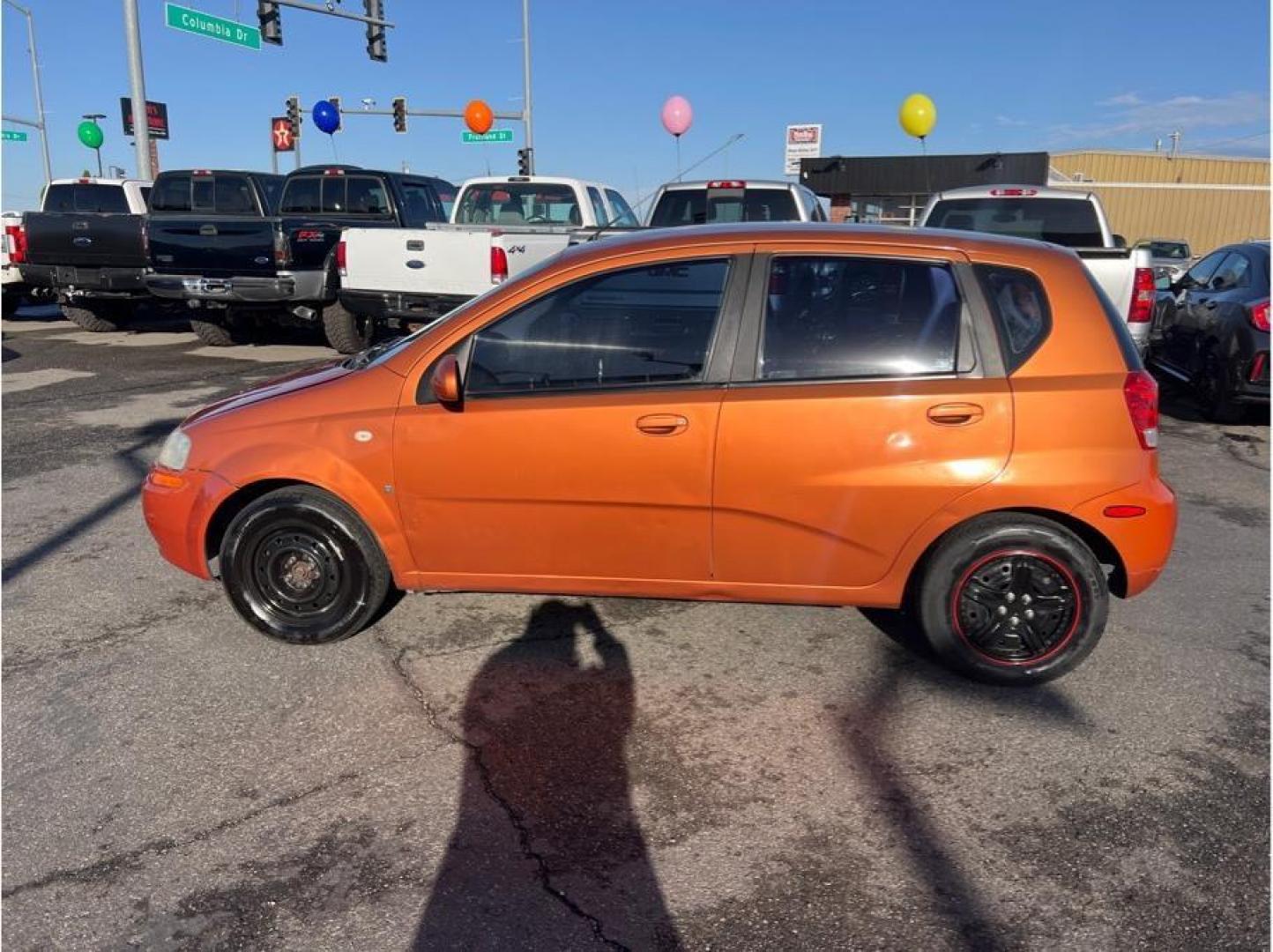 2007 No Color /No Color Chevrolet Aveo (KL1TD66657B) with an 4-Cyl, 1.6 Liter engine, Manual, 5-Spd transmission, located at 607 W Columbia Drive, Kennewick, WA, 99336, (509) 987-1069, 46.216743, -119.126404 - Photo#7