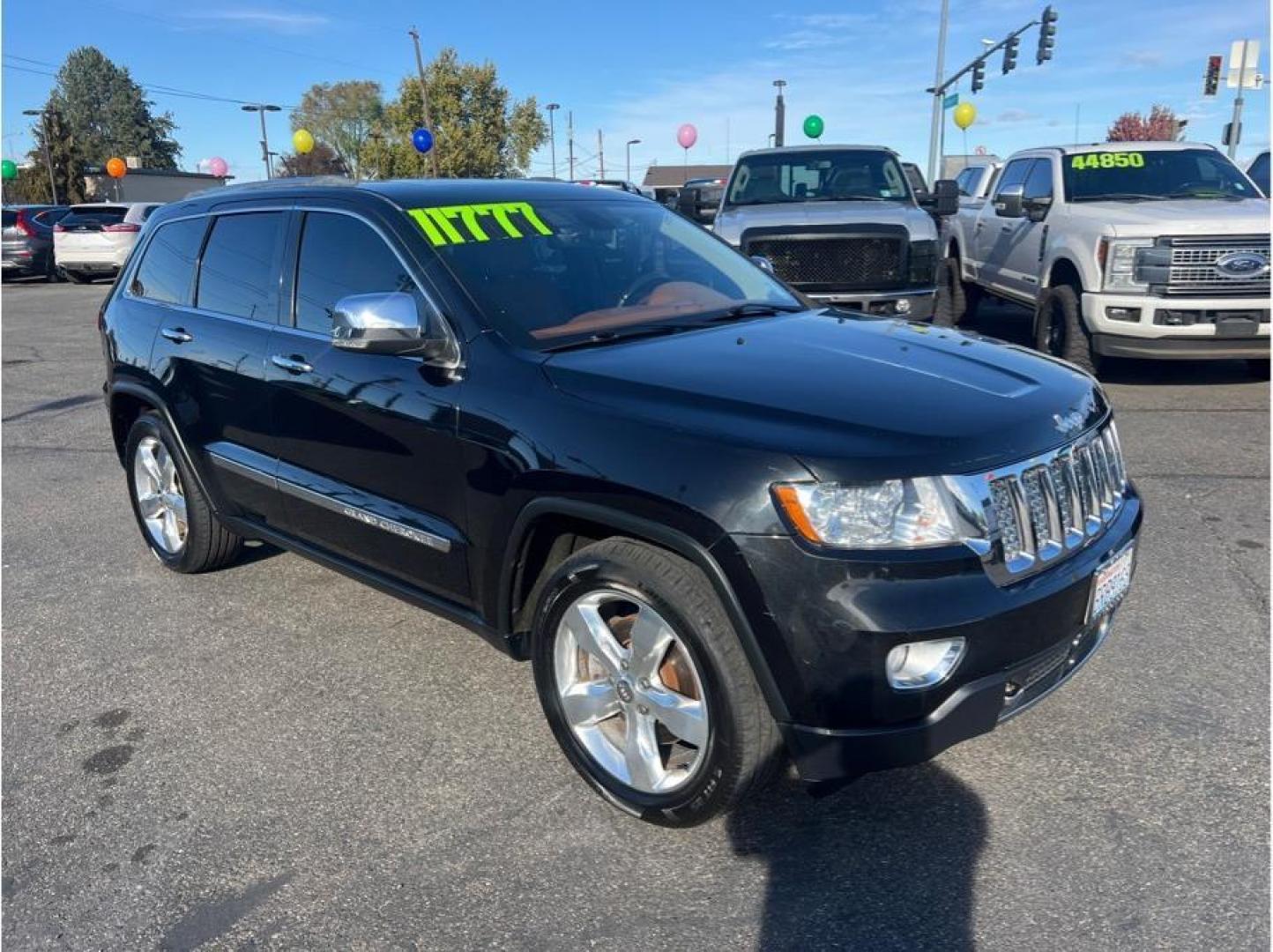 2012 Black /No Color Jeep Grand Cherokee (1C4RJFCT3CC) with an V8, 5.7 Liter engine, Automatic, 5-Spd transmission, located at 607 W Columbia Drive, Kennewick, WA, 99336, (509) 987-1069, 46.216743, -119.126404 - Photo#2