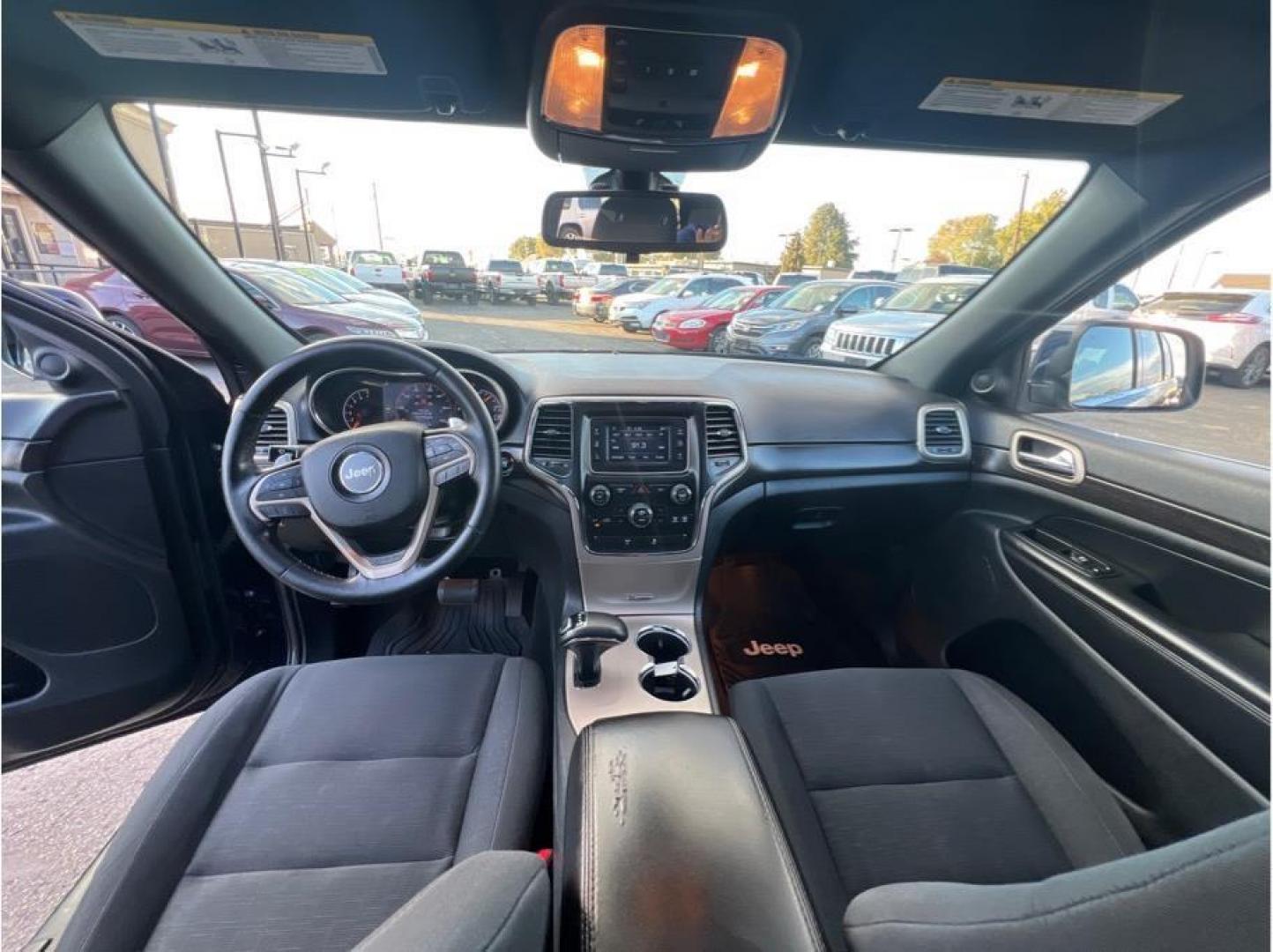 2014 Blue /No Color Jeep Grand Cherokee (1C4RJFAG6EC) with an V6, Flex Fuel, 3.6 Liter engine, Automatic, 8-Spd transmission, located at 607 W Columbia Drive, Kennewick, WA, 99336, (509) 987-1069, 46.216743, -119.126404 - Photo#12