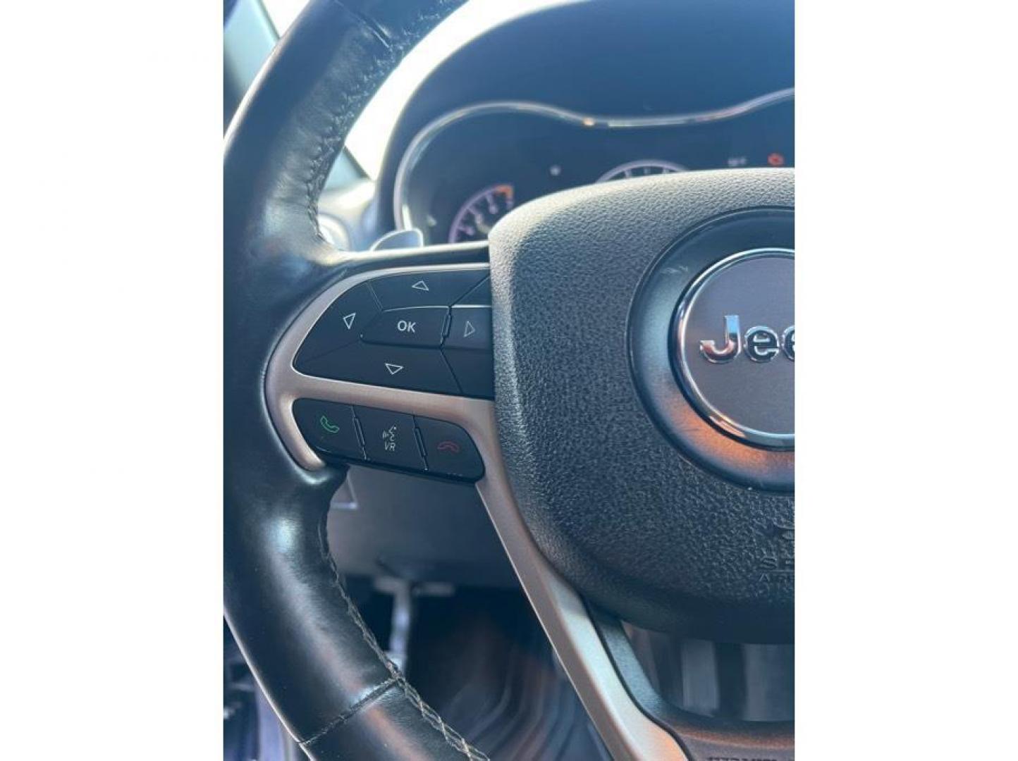 2014 Blue /No Color Jeep Grand Cherokee (1C4RJFAG6EC) with an V6, Flex Fuel, 3.6 Liter engine, Automatic, 8-Spd transmission, located at 607 W Columbia Drive, Kennewick, WA, 99336, (509) 987-1069, 46.216743, -119.126404 - Photo#16