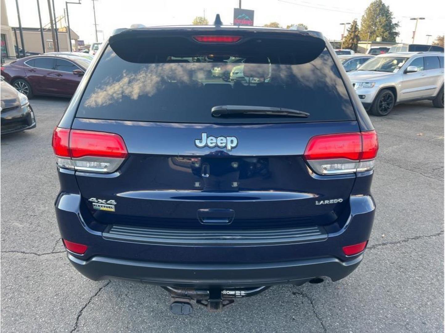 2014 Blue /No Color Jeep Grand Cherokee (1C4RJFAG6EC) with an V6, Flex Fuel, 3.6 Liter engine, Automatic, 8-Spd transmission, located at 607 W Columbia Drive, Kennewick, WA, 99336, (509) 987-1069, 46.216743, -119.126404 - Photo#5