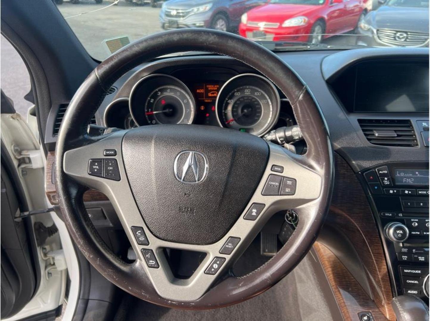 2011 White /No Color Acura MDX (2HNYD2H70BH) with an V6, VTEC, 3.7 Liter engine, Automatic, 6-Spd Sptshft transmission, located at 607 W Columbia Drive, Kennewick, WA, 99336, (509) 987-1069, 46.216743, -119.126404 - Photo#14