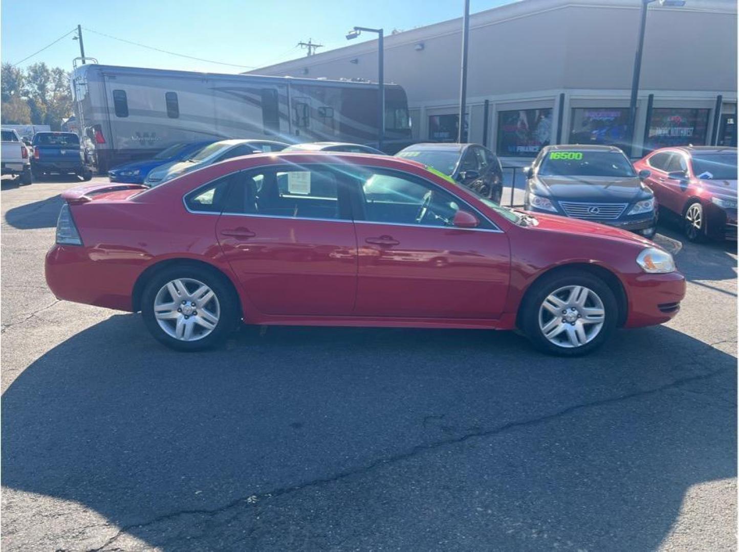 2013 Red /No Color Chevrolet Impala LT (2G1WG5E36D1) with an V6, 3.6 Liter engine, Auto, 6-Spd Overdrive transmission, located at 607 W Columbia Drive, Kennewick, WA, 99336, (509) 987-1069, 46.216743, -119.126404 - Photo#3