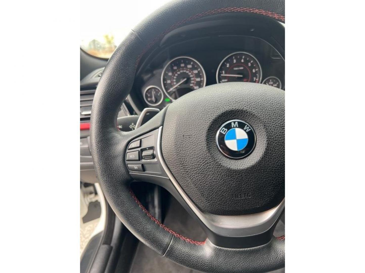 2014 White /No Color BMW 4 Series (WBA3N9C55EK) with an 4-Cyl, Turbo, 2.0 Liter engine, Automatic, 8-Spd Sport transmission, located at 607 W Columbia Drive, Kennewick, WA, 99336, (509) 987-1069, 46.216743, -119.126404 - Photo#14