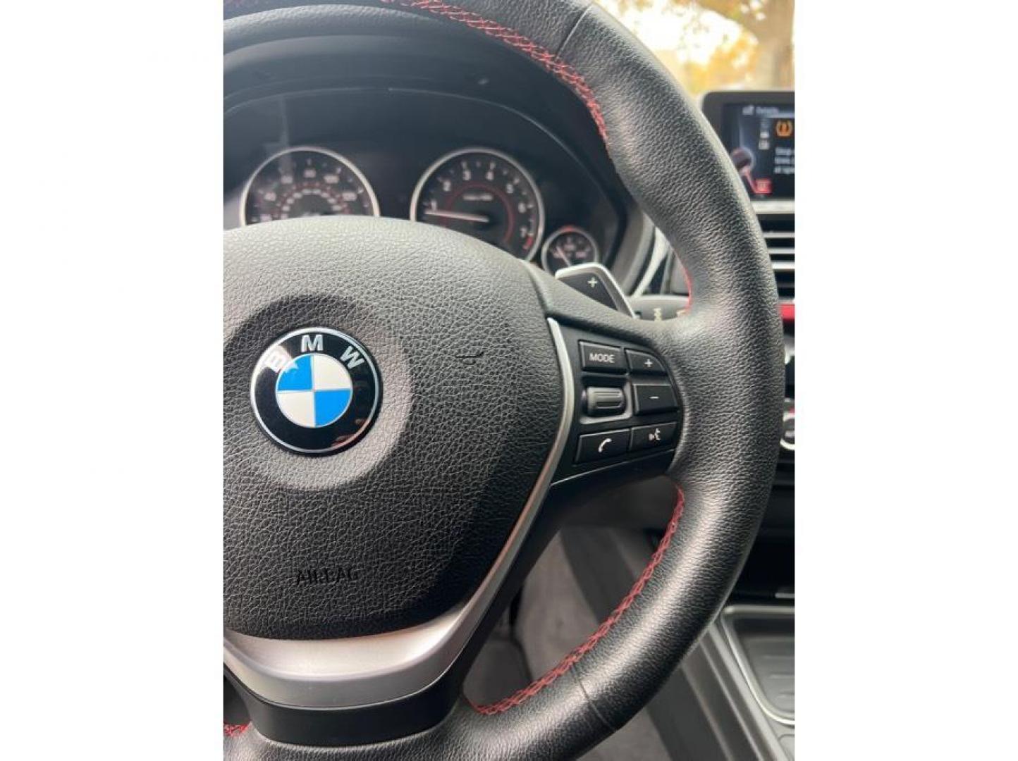 2014 White /No Color BMW 4 Series (WBA3N9C55EK) with an 4-Cyl, Turbo, 2.0 Liter engine, Automatic, 8-Spd Sport transmission, located at 607 W Columbia Drive, Kennewick, WA, 99336, (509) 987-1069, 46.216743, -119.126404 - Photo#15