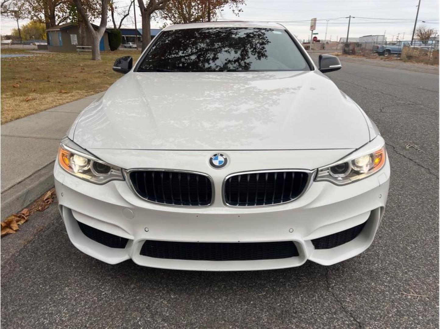 2014 White /No Color BMW 4 Series (WBA3N9C55EK) with an 4-Cyl, Turbo, 2.0 Liter engine, Automatic, 8-Spd Sport transmission, located at 607 W Columbia Drive, Kennewick, WA, 99336, (509) 987-1069, 46.216743, -119.126404 - Photo#1