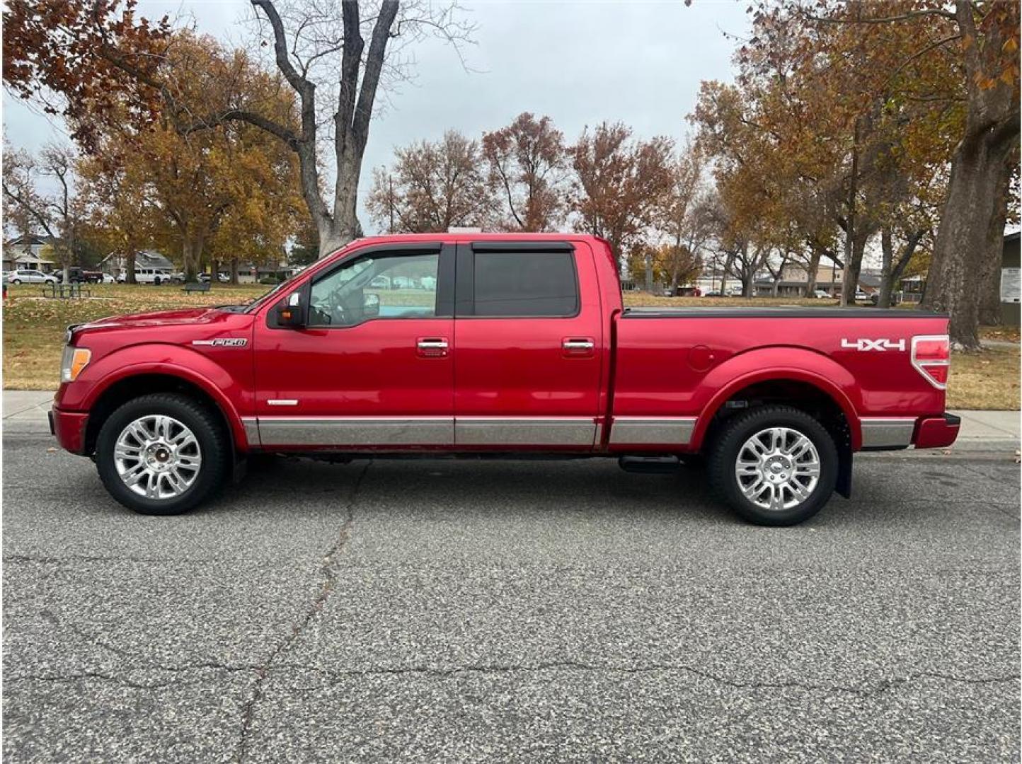 2012 Red /No Color Ford F150 SuperCrew Cab (1FTFW1ET3CF) with an V6, EcoBoost, Twin Turbo, 3.5 Liter engine, Automatic, 6-Spd transmission, located at 607 W Columbia Drive, Kennewick, WA, 99336, (509) 987-1069, 46.216743, -119.126404 - Photo#7