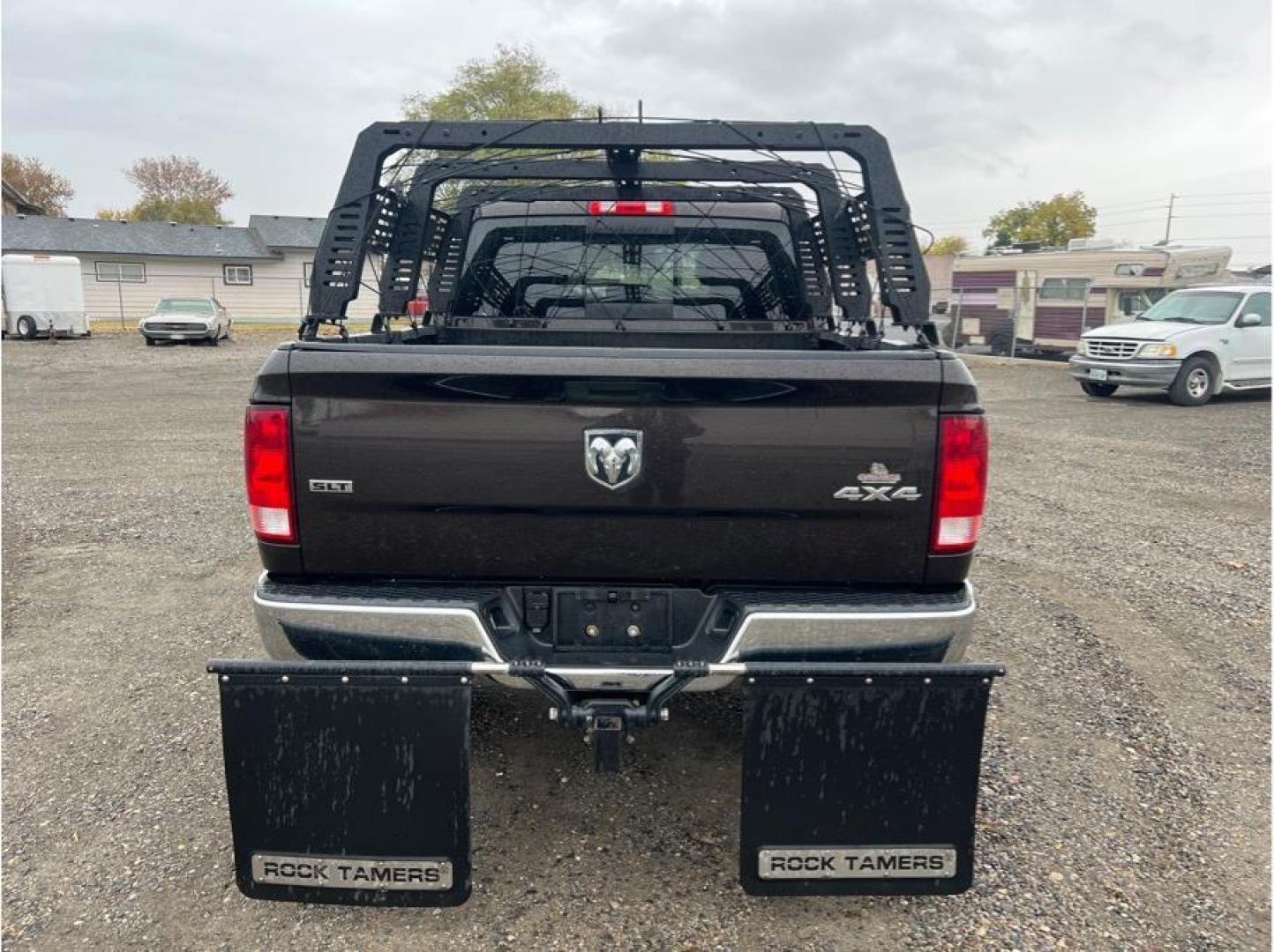 2016 Brown /No Color Ram 1500 Crew Cab (1C6RR7LT7GS) with an V8, HEMI, 5.7 Liter engine, Automatic, 8-Spd transmission, located at 607 W Columbia Drive, Kennewick, WA, 99336, (509) 987-1069, 46.216743, -119.126404 - Photo#5