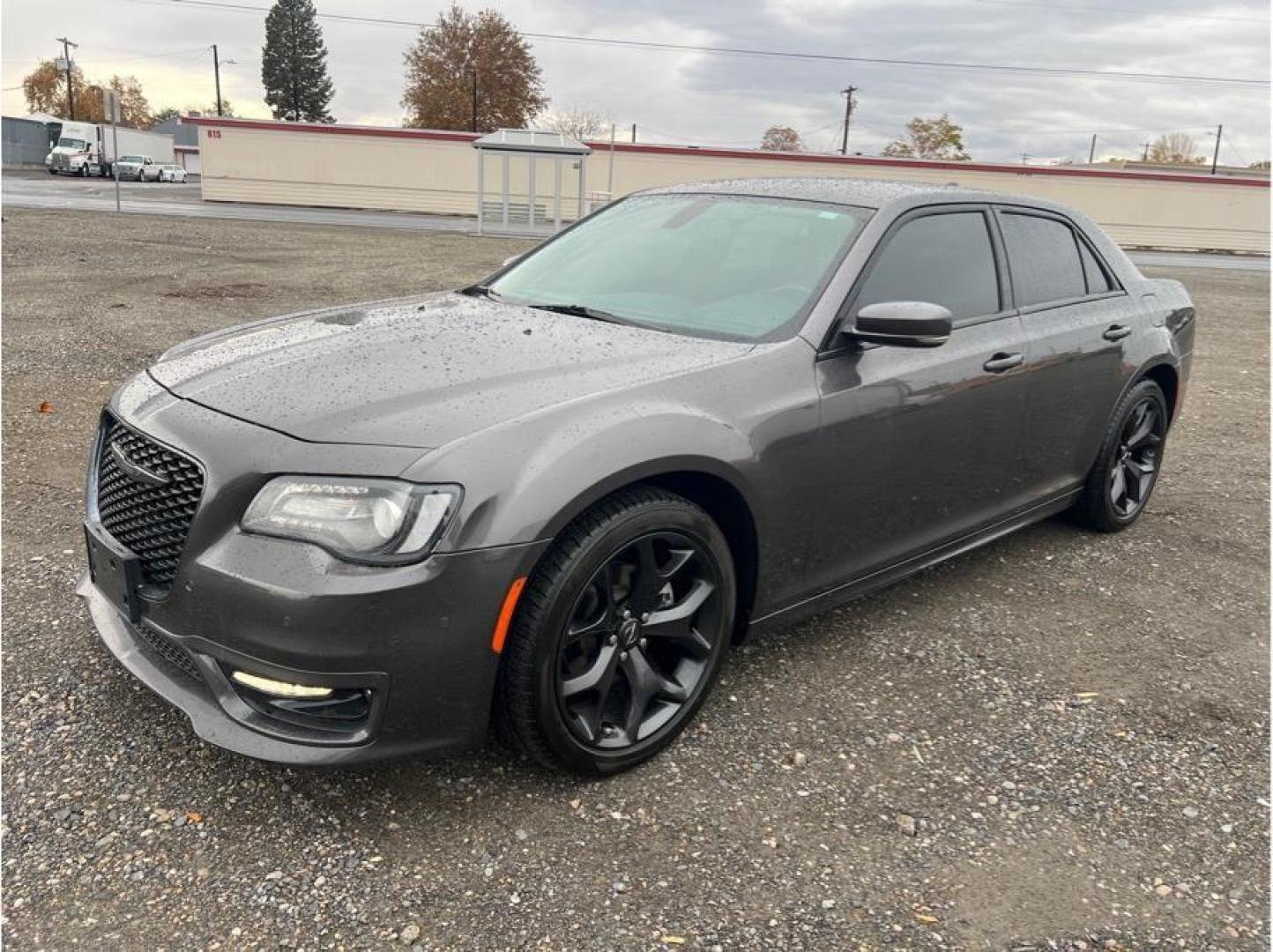 2022 Gray /No Color Chrysler 300 (2C3CCADG0NH) with an V6, 3.6 Liter engine, Automatic, 8-Spd transmission, located at 607 W Columbia Drive, Kennewick, WA, 99336, (509) 987-1069, 46.216743, -119.126404 - Photo#0