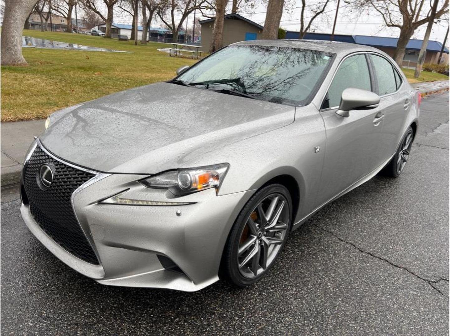 2014 Silver /No Color Lexus IS (JTHCE1D20E5) with an V6, 3.5 Liter engine, Automatic, 6-Spd transmission, located at 607 W Columbia Drive, Kennewick, WA, 99336, (509) 987-1069, 46.216743, -119.126404 - Photo#0