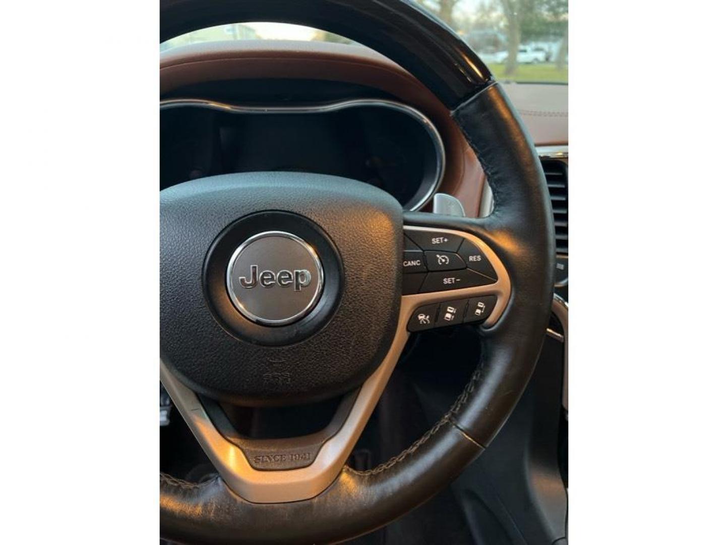 2016 Tan /No Color Jeep Grand Cherokee (1C4RJFJGXGC) with an V6, VVT, 3.6 Liter engine, Automatic, 8-Spd transmission, located at 607 W Columbia Drive, Kennewick, WA, 99336, (509) 987-1069, 46.216743, -119.126404 - Photo#12