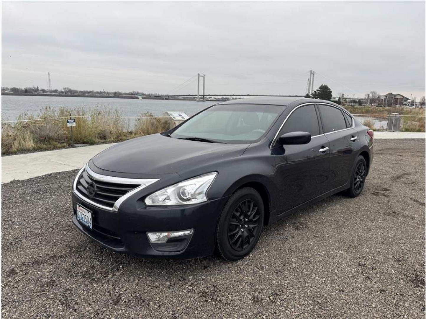 2013 Black /No Color Nissan Altima (1N4AL3APXDN) with an 4-Cyl, 2.5 Liter engine, Automatic, Xtronic CVT transmission, located at 607 W Columbia Drive, Kennewick, WA, 99336, (509) 987-1069, 46.216743, -119.126404 - Photo#0