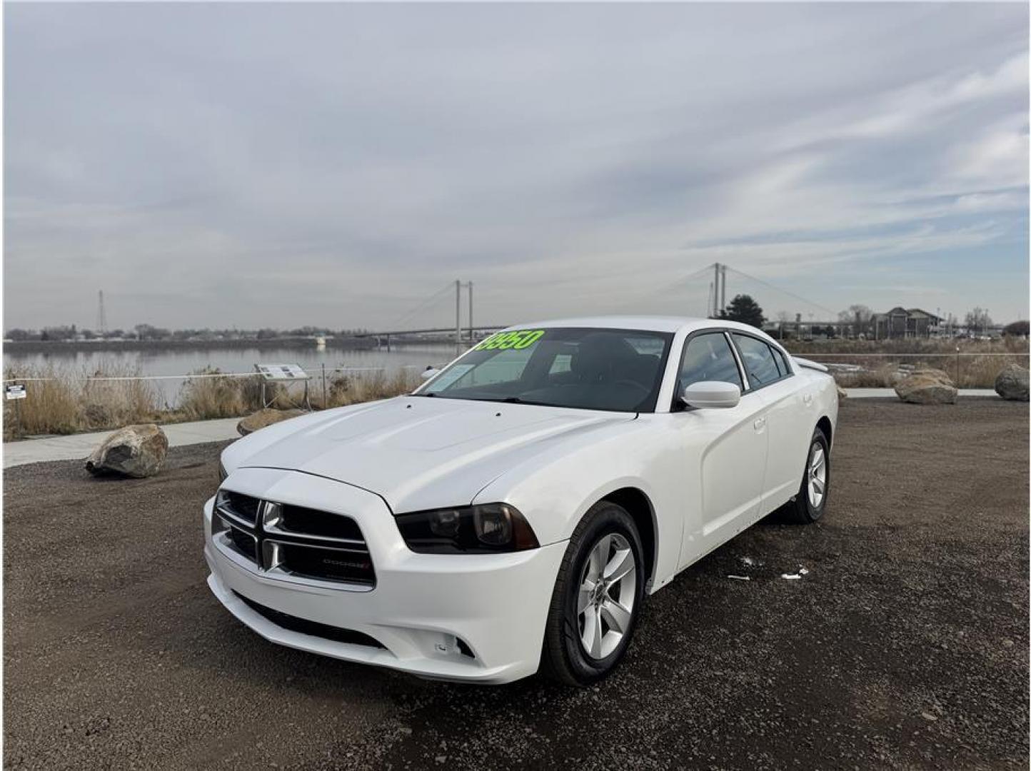 2013 White /No Color Dodge Charger (2C3CDXBG1DH) with an V6, 3.6 Liter engine, Automatic, 5-Spd transmission, located at 607 W Columbia Drive, Kennewick, WA, 99336, (509) 987-1069, 46.216743, -119.126404 - Photo#0