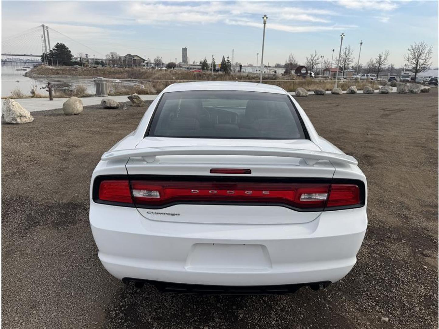 2013 White /No Color Dodge Charger (2C3CDXBG1DH) with an V6, 3.6 Liter engine, Automatic, 5-Spd transmission, located at 607 W Columbia Drive, Kennewick, WA, 99336, (509) 987-1069, 46.216743, -119.126404 - Photo#13