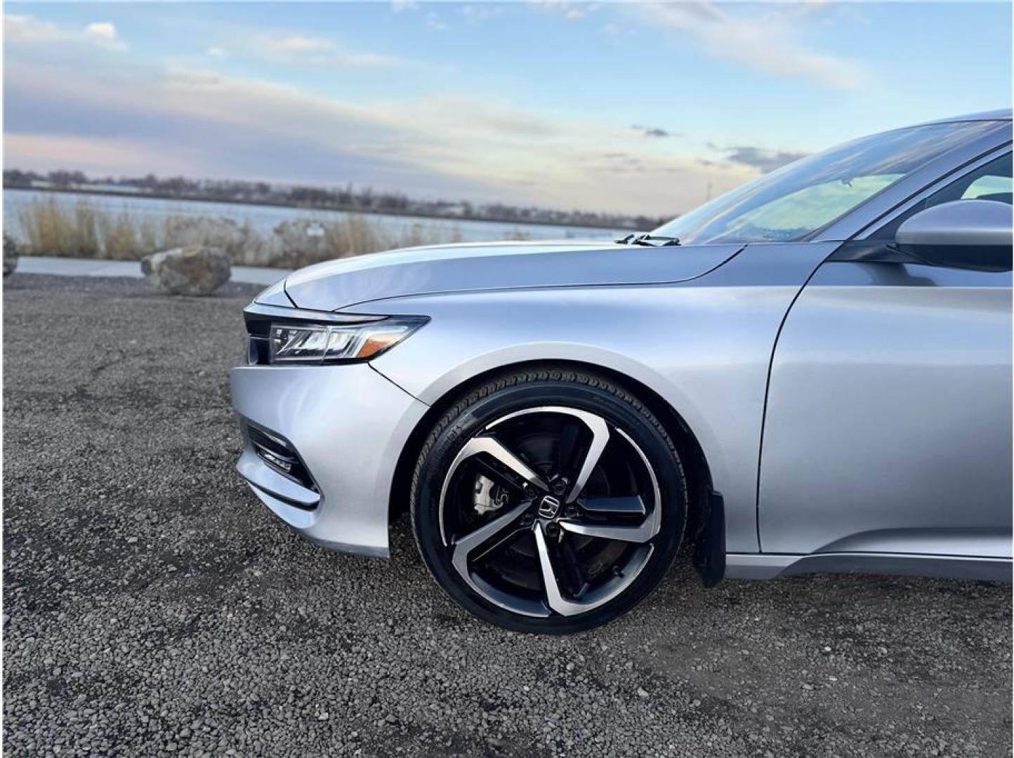 2018 Gray /No Color Honda Accord (1HGCV1F32JA) with an 4-Cyl, i-VTEC, Turbo, 1.5 Liter engine, Auto, CVT w/Sport Mode transmission, located at 607 W Columbia Drive, Kennewick, WA, 99336, (509) 987-1069, 46.216743, -119.126404 - Photo#13