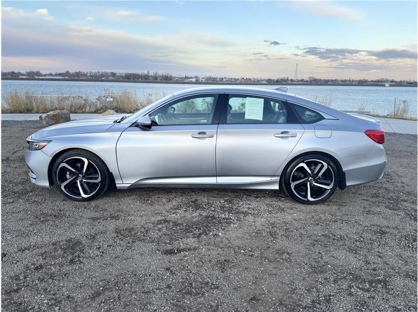 2018 Gray /No Color Honda Accord (1HGCV1F32JA) with an 4-Cyl, i-VTEC, Turbo, 1.5 Liter engine, Auto, CVT w/Sport Mode transmission, located at 607 W Columbia Drive, Kennewick, WA, 99336, (509) 987-1069, 46.216743, -119.126404 - Photo#1