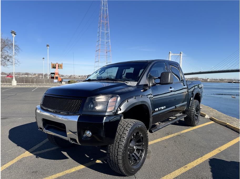 photo of 2007 Nissan Titan Crew Cab 