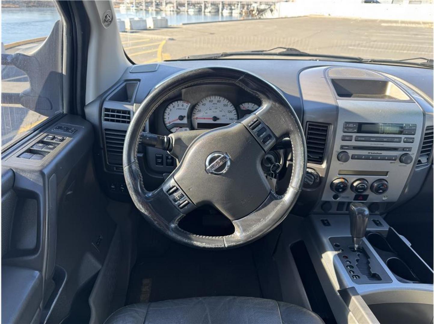 2007 Black /No Color Nissan Titan Crew Cab (1N6AA07B07N) with an V8, 5.6 Liter engine, Automatic transmission, located at 607 W Columbia Drive, Kennewick, WA, 99336, (509) 987-1069, 46.216743, -119.126404 - Photo#4