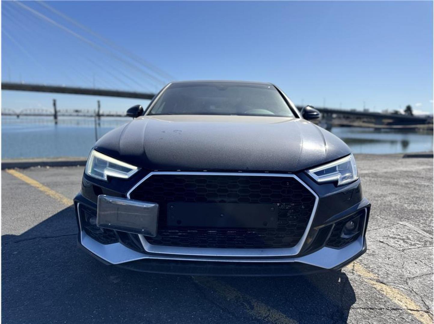 2018 Black /No Color Audi A4 (WAUENAF4XJA) with an 4-Cyl, Turbo, 2.0 Liter engine, Auto, 7-Spd S tronic transmission, located at 607 W Columbia Drive, Kennewick, WA, 99336, (509) 987-1069, 46.216743, -119.126404 - Photo#15