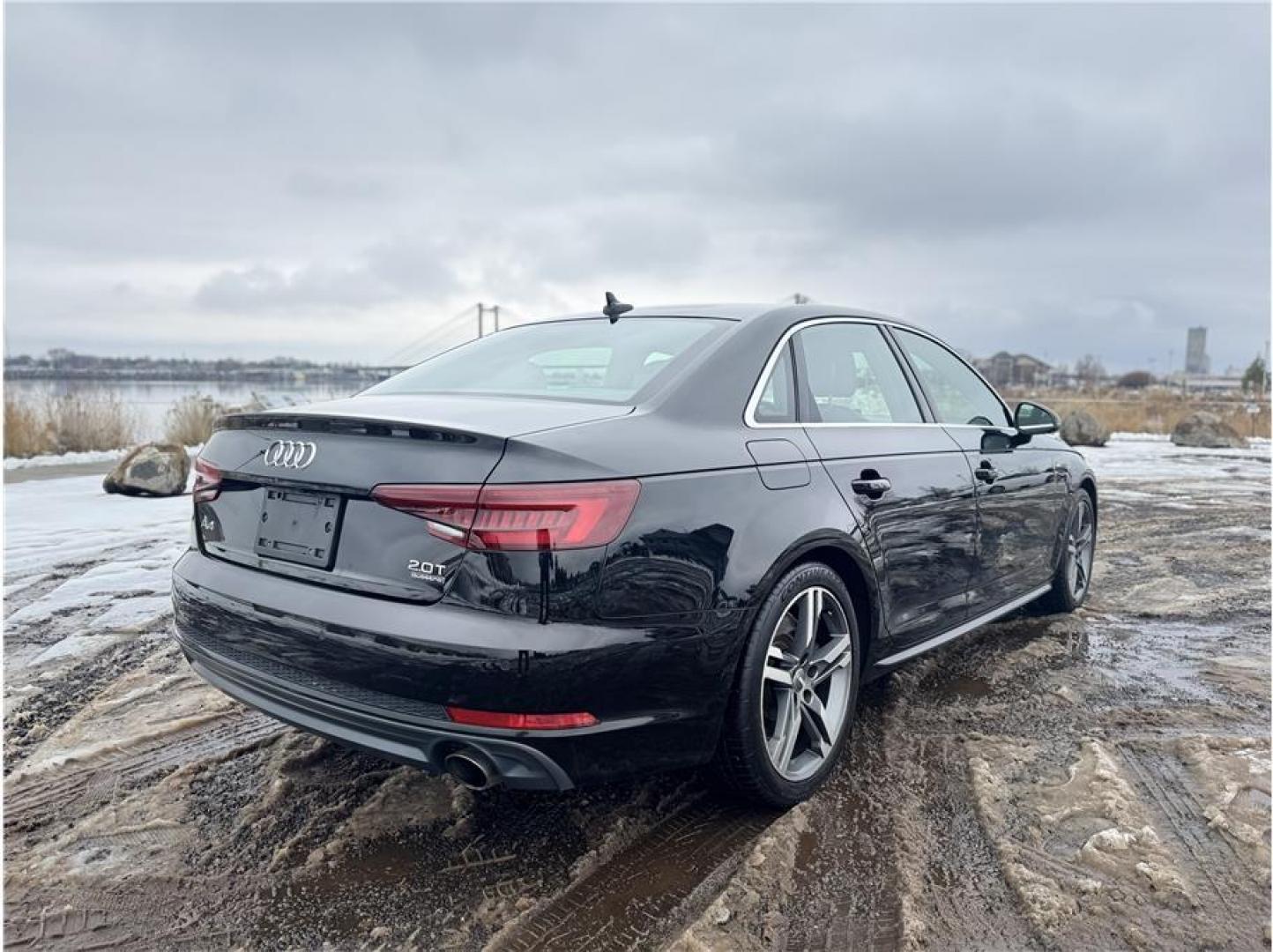 2018 Black /No Color Audi A4 (WAUENAF40JA) with an 4-Cyl, Turbo, 2.0 Liter engine, Auto, 7-Spd S tronic transmission, located at 607 W Columbia Drive, Kennewick, WA, 99336, (509) 987-1069, 46.216743, -119.126404 - Photo#12