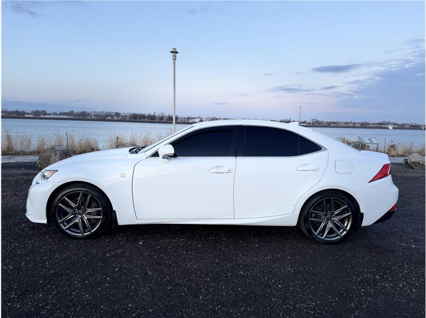 2016 White /No Color Lexus IS (JTHBA1D29G5) with an 4-Cyl, Turbo, 2.0 Liter engine, Auto, 8-Spd w/Multi-Mode transmission, located at 607 W Columbia Drive, Kennewick, WA, 99336, (509) 987-1069, 46.216743, -119.126404 - Photo#1